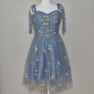 Women’s Dusty Blue Floral Embroidered Ribbon Tie‑Strap Tulle Dress Size 10